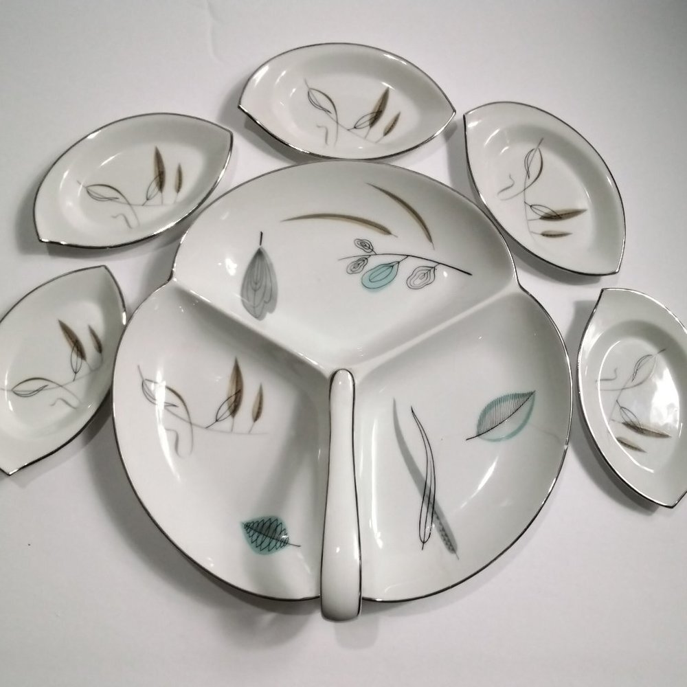 5  NORITAKE JAPAN Bone China Retired Pattern 1358 circa 1955 Butter Pat Plates
